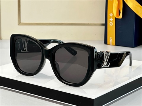 LV sunglass-450